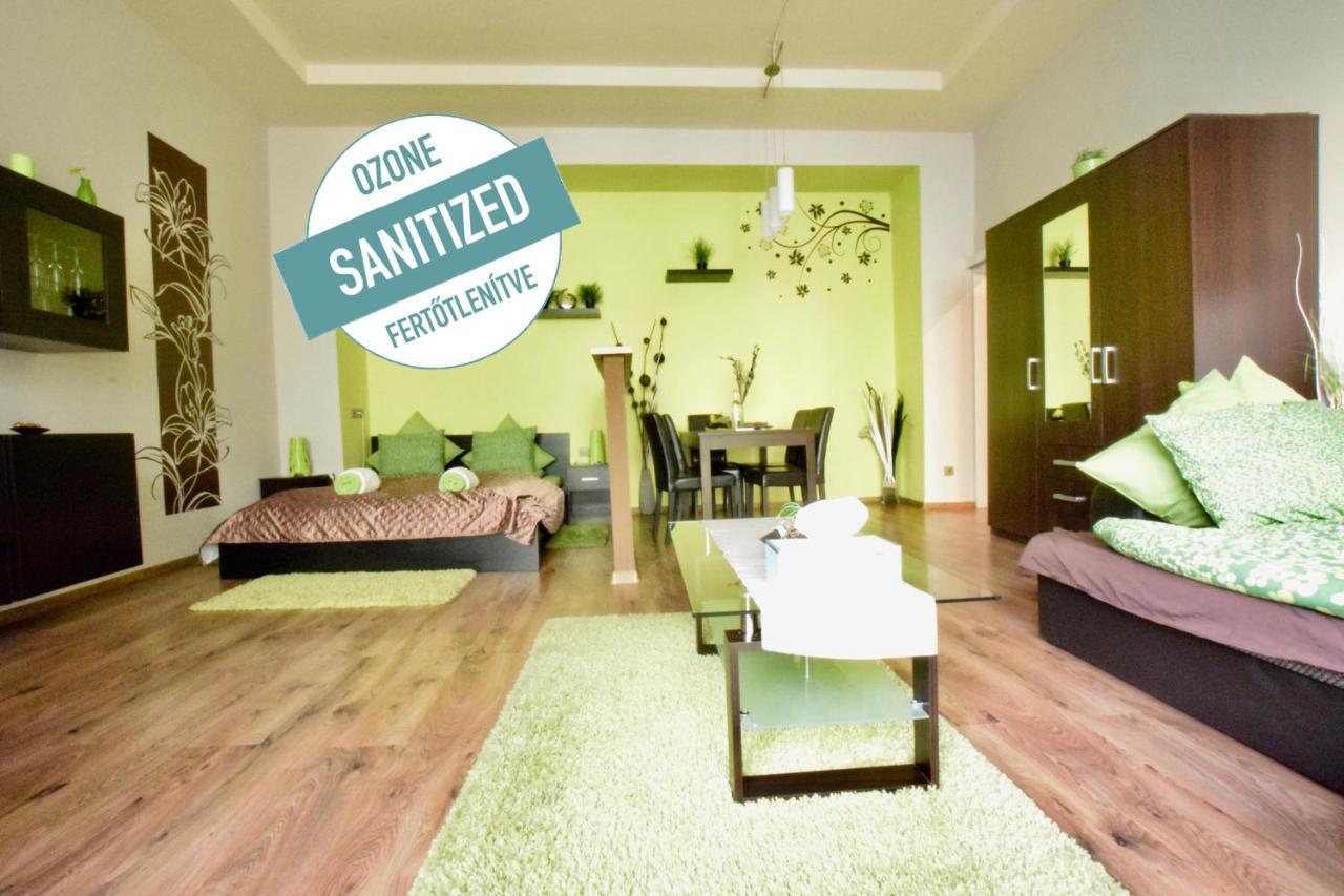 Standard Apartment By Hi5 - Feherhajo Budapest Eksteriør bilde