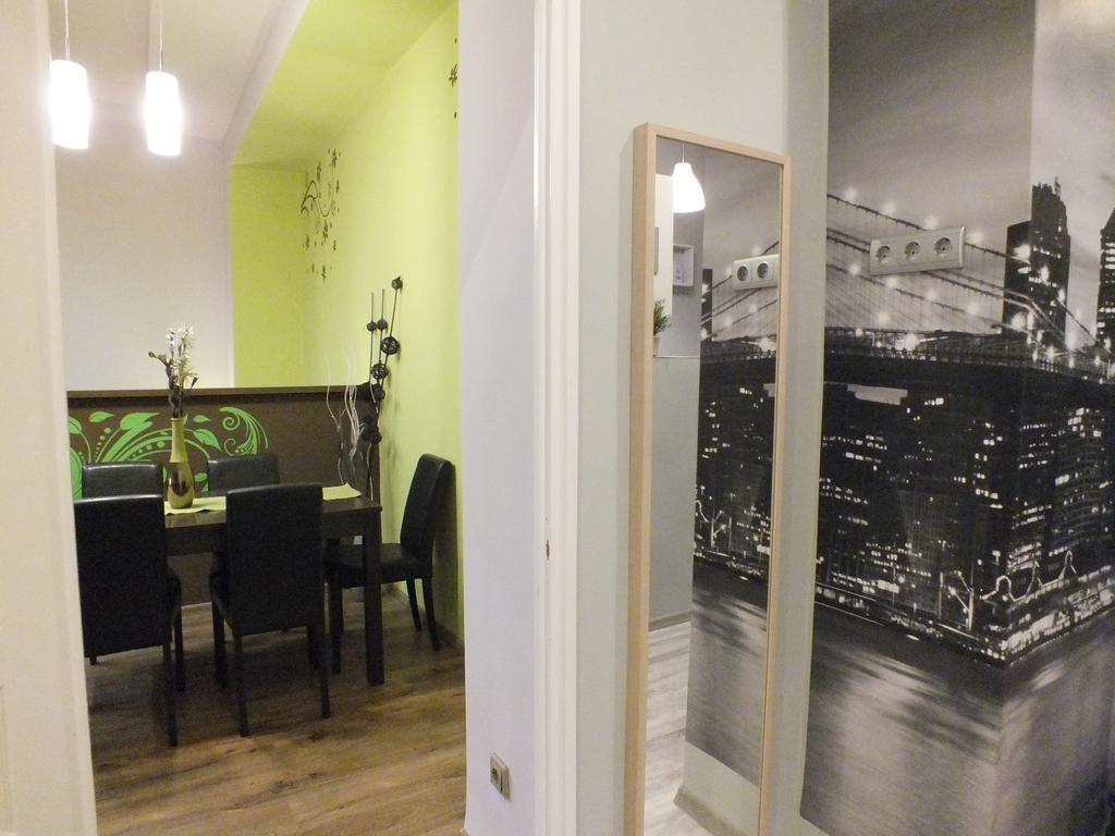 Standard Apartment By Hi5 - Feherhajo Budapest Rom bilde