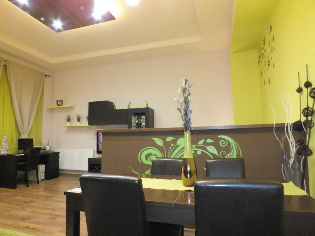 Standard Apartment By Hi5 - Feherhajo Budapest Rom bilde