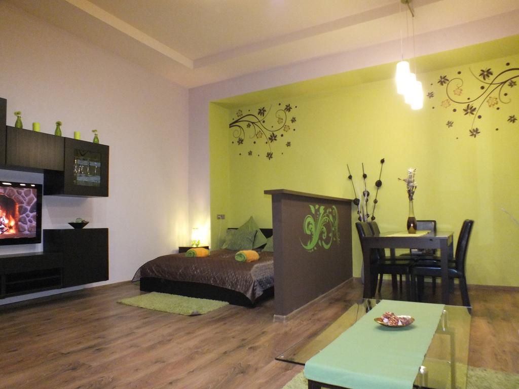 Standard Apartment By Hi5 - Feherhajo Budapest Rom bilde