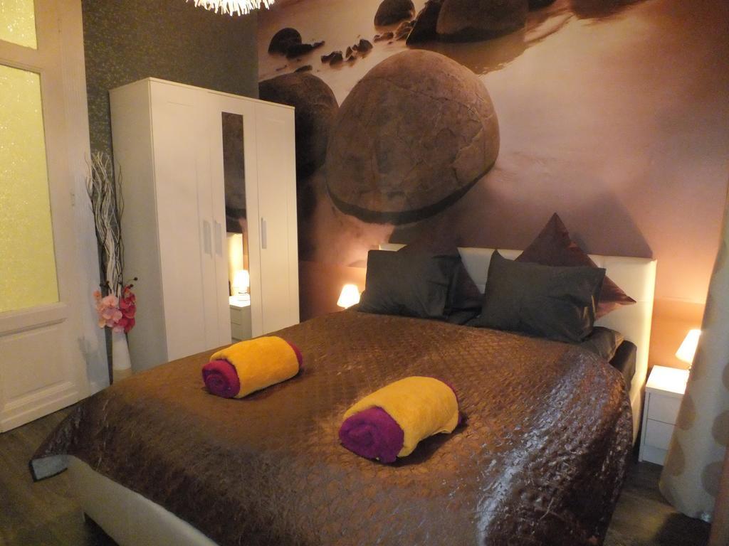 Standard Apartment By Hi5 - Feherhajo Budapest Rom bilde